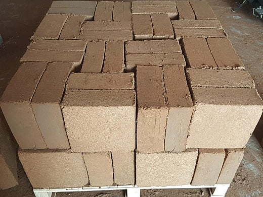 CoCo PeAT Block Palleting